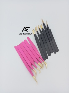 แหนบต่อขนตาแบบมืออาชีพ สีชมพู-ดำ สแตนเลสสตีล ปลายไฟเบอร์สีทอง ด้ามจับเพชร แหนบแยกขนตา - Product Image 3