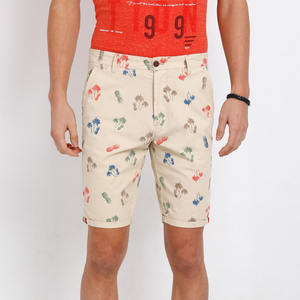 Pantalones cortos casuales estampados calientes con patrón tropical Ropa de playa de verano Pantalones cortos de algodón hasta la rodilla con cierre de botón y bolsillos laterales - Product Image 2