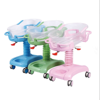 Lit d'hôpital pour bébé en plastique ABS réglable en hauteur et en angle avec chariot métallique