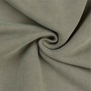 Sweatshirts à capuche en coton unisexe confortables et élégants pour hommes et femmes pour des vêtements décontractés et des activités de plein air en hiver - Product Image 6