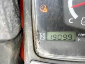 Mini excavadora Kubota U17 2017, máquina ultracompacta de 1,7 toneladas, hidráulica de precisión, motor oscilante de cola cero, caja de cambios, cargadora sobre orugas - Product Image 2