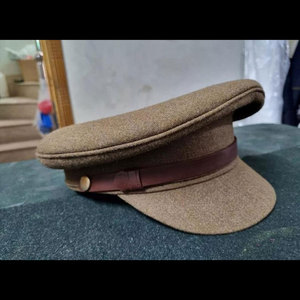 Gorra Premium con visera y emblema personalizado - Product Image 5