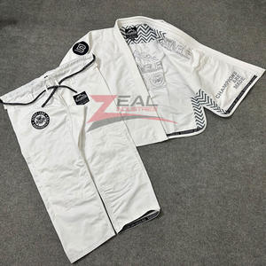 Personalizado Jiu jitsu Gi kimono 100% algodón 450 GSM perla tejido chaqueta 10oz ripstop sarga algodón pantalones personalizados BJJ GI hecho en Pakistán - Product Image 1