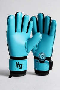 Gants de gardien de but professionnels conçus pour une adhérence supérieure, un confort optimal et une construction des doigts flexible pour une excellente performance. - Product Image 1