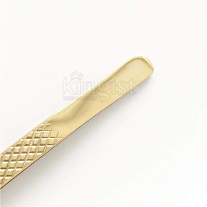 Pince à cils Lash Pro conçue pour une isolation exceptionnelle et un fonctionnement fluide - Product Image 4