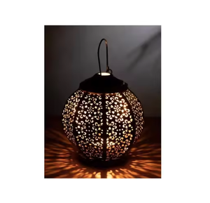 Diseñador de metal de alta calidad Acabado antiguo Mesa con estilo moderno o Linterna de metal colgante a precio al por mayor - Product Image 5