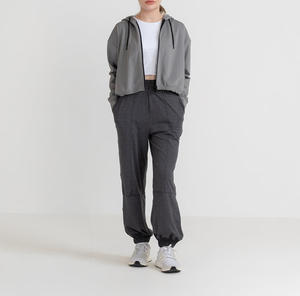 เสื้อฮู้ดกีฬาซิปเต็มรูปแบบสำหรับผู้หญิงเสื้อมีฮู้ดแฟชั่นลำลองสำหรับออกกำลังกายโลโก้แบบกำหนดเองใหม่ - Product Image 2