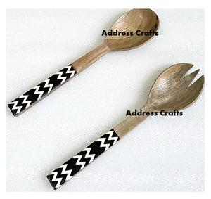 Ensemble de serveurs à salade en bois naturel très populaire avec poignée en nacre, outils à salade en acacia pour la maison et la cuisine, ustensiles faits à la main, ensemble de cuillères à salade - Product Image 2