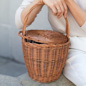 Cesta de picnic de ratán ecológica con forro para almacenamiento de alimentos OEM aceptable logotipo personalizado de Vietnam al por mayor - Product Image 1