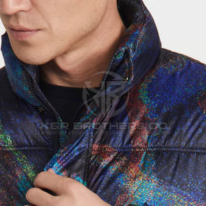 Doudoune légère à capuche et respirante pour homme pour l'hiver par temps froid avec col montant et fermeture à glissière complète Logo avant - Product Image 5