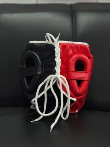 2025 venta al por mayor de cuero de vaca genuino Fabricación de fábrica de calidad superior rojo y negro ganador protector de cabeza de cara completa - Product Image 3