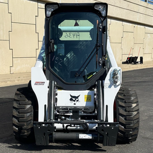 Chargeuse compacte sur pneus BOBCATE S650 avec moteur diesel Yanmar, boîte de vitesses, pneus neufs, moteur principal, livraison gratuite - Product Image 1