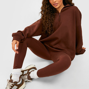 Ensemble de survêtements d'entraînement et de jogging deux pièces décontracté pour femme Dernière conception avec logo imprimé pour la saison d'automne et d'hiver - Product Image 3