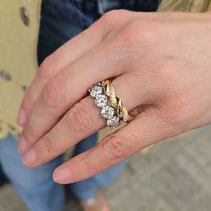 Bande de corde torsadée nouée coupe ronde laboratoire cultivé diamant promesse bague 18K or jaune breloque anniversaire souhait cadeau pour partenaire - Product Image 4