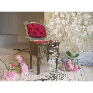 Boîte à bijoux de style support unique Support de rangement élégant fait main idéal pour bagues boucles d'oreilles colliers bracelets et souvenirs - Product Image 1