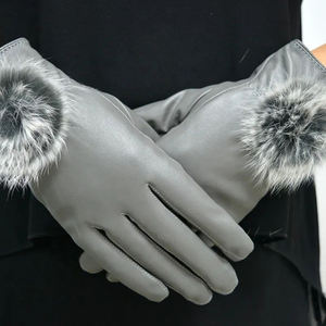 Profesional de diseño personalizado al por mayor OEM ODM cuero dedo completo moda cuero guantes de invierno - Product Image 6