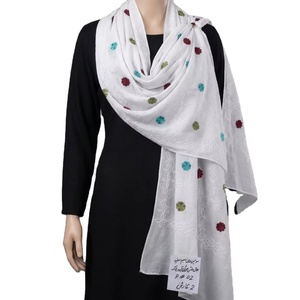 Hiyab de Algodón Voile para Mujeres Árabes Musulmanas, Bordado Floral Blanco, Suave, Ligero y Transpirable, para Uso Diario y Hajj - Product Image 1