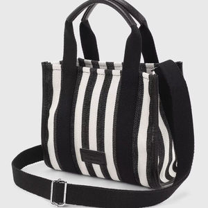 Sacs à main fourre-tout décontractés de luxe pour femmes avec fermeture ouverte Sacs à bandoulière en toile imperméables pour l'extérieur Marchés en ligne - Product Image 1