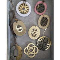 Collier en corne naturelle écologique fait main, forme naturelle, bijoux de mode modernes pour femmes, vente en gros SANIYA HANDICRAFT Modèle SH-2514