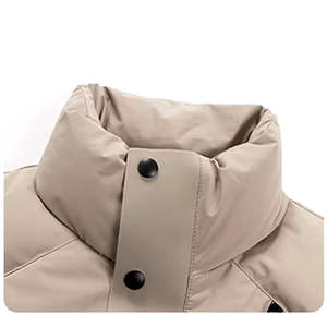 Veste d'hiver à bulles d'air pour hommes avec logo personnalisé Veste utilitaire d'extérieur en nylon épais et chaud à capuche détachable - Product Image 4