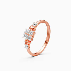 แหวนเพชรทรงกลม Radiant Bloom Lab Grown Diamond Floral Statement ขนาด 0.28 กะรัต ประดับทองคำ 9K สีเหลือง ขาว และโรสโกลด์ - Product Image 3