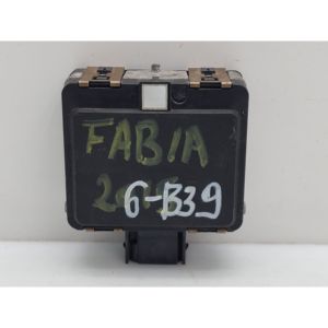 ชุดควบคุมเซ็นเซอร์เรดาร์เตือนการชน SKODA Fabia Sedan รุ่นที่ 3 5Q0907561F CUTA ดีเซล 1422 (15>21) - Product Image 2