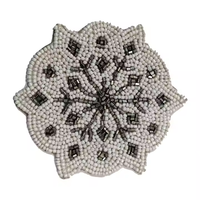 Glowin fashion-Dessous de verre pour thé perlé, élégant motif de fleurs blanches et dorées, pour la décoration de table, nouvelle collection
