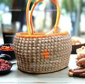 Sabai Grass Fruit and Vegetable Bread Storage <b>Basket</b> With Handle Round Woven Sabai Grass Gift <b>Hamper</b> Wicker Oval <b>Picnic</b> <b>Basket</b> - Product Image 2