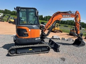 Miniexcavadora de Orugas DX35Z-7 2025, Motor de Alta Eficiencia, Cilindro Hidráulico Eaton, Componentes de Caja de Cambios - Se Ofrece en Excelentes Condiciones - Product Image 6