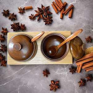 ชุดกล่องใส่เครื่องเทศและเกลือแบบพับได้ ทำจากไม้ เป็นมิตรกับสิ่งแวดล้อม 2 ชิ้น ใช้งานง่ายบนเคาน์เตอร์ สำหรับใส่เครื่องปรุงรสที่คุณชื่นชอบ - Product Image 1