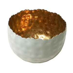 Pot de bougie en métal doré antique de forme ronde martelée pour la maison et les pots de bougie décoratifs d'éclairage de Noël - Product Image 4