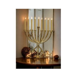Chandelier Menorah à 9 branches en aluminium de luxe plaqué nickel pour les fêtes, design classique traditionnel, décoration d'intérieur - Product Image 2