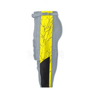 Uniformes de fútbol americano de poliéster de alta calidad XL unisex, ropa deportiva para jóvenes de nuevo diseño con tops y pantalones cortos estampados a la venta - Product Image 6