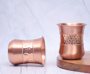 Meilleure vente verre métallique en cuivre pur à moitié martelé pour restaurant hôtel maison personnalisé en gros - Product Image 5