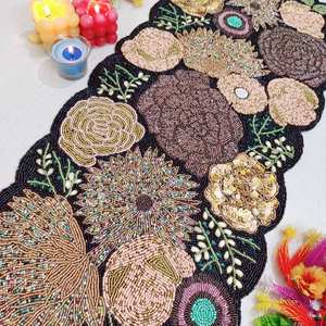 ผ้าปูโต๊ะลูกปัด - Product Image 3