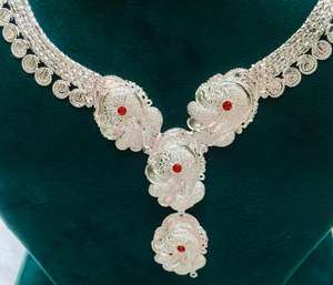 Collar de piedra roja ojo para mujer, joyería de moda para GOODLUCK, estándar europeo, 925 micras, con plataforma de plata para mahndi sangeet - Product Image 1