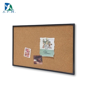 Tableau d'affichage classique en liège avec cadre en aluminium - Tableau d'affichage - Product Image 1