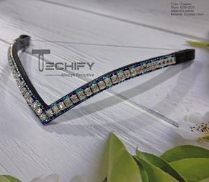 Casque en cuir fait main Mega Bling personnalisé de haute qualité pour chevaux avec strass en cristaux disponibles dans toutes les tailles - Product Image 5