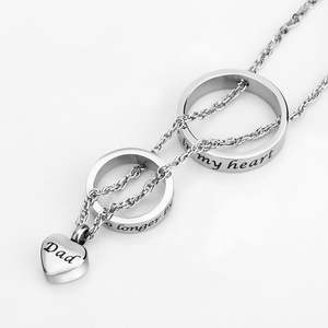 Collier d'urne de papa en argent pour cendres qui ne sont plus à mes côtés pour toujours dans mon coeur médaillon sculpté collier de cendres incinérées taille personnalisée - Product Image 2