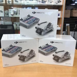 โดรนควอดคอปเตอร์รุ่นใหม่มาแรงปี 2026 E88 Pro WIFI FPV พร้อมกล้องมุมกว้าง HD 4K 1080P ระบบรักษาระดับความสูง โดรนควอดคอปเตอร์แบบพับได้บังคับวิทยุ - Product Image 4