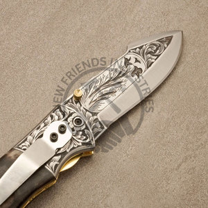 Navaja Plegable de Bolsillo Personalizada de Lujo, Hecha a Mano, con Hoja de Acero D2 Grabada, Regalo Único para Hombres, para Caza, Colección, Compatible con ODM - Product Image 3