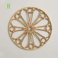 Nouvelle Arrivée Tendance Chaude Plaques De Chargeur En Rotin Boho Napperon En Rotin OEM Offre Spéciale Napperon Plaque De Chargeur En Osier Du Vietnam