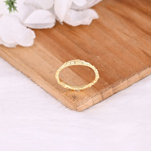 Anillo de Latón Simple de Alta Calidad, Chapado en Oro, Anillos Lisos para Mujer, Anillo de Latón Minimalista de Moda, Regalo para Eventos Casuales y Fiestas - Product Image 4