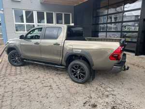 HILUX SUV USADO 4x4 AWD >8L 2024 Asientos de Cuero Control de Crucero ACC Automático Cámara Trasera 360° Pantalla Táctil 4.5L Euro IV - Product Image 5