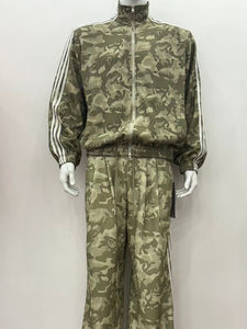 Ensemble unisexe vintage en tricot respirant à capuche, style streetwear, effet usé, en polyester/coton, avec logo brodé, design 2-en-1 - Product Image 3