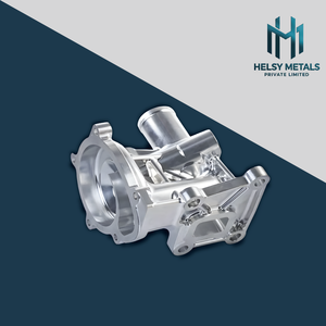 Composant à bride multi-axes en alliage d'aluminium VMC, haute résistance, avec ports cylindriques de précision pour le contrôle des fluides - Product Image 4