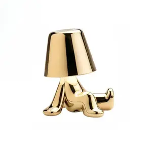 Lámpara de Escritorio LED Ecológica GoldGuardians, Diseño Nórdico Europeo Flexible, Cuerpo de Hierro, Madera y Metal, 220V CA, Batería, para Dormitorios y Habitaciones - Product Image 6