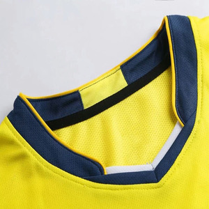 ชุดฟุตบอลหลากสีชุดนักฟุตบอลเสื้อเจอร์ซีย์ฟุตบอลแบบสั่งทำ - Product Image 3