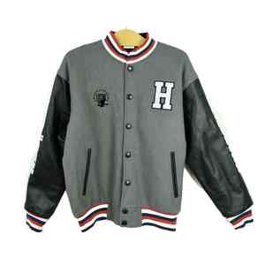 เสื้อแจ็คเก็ตวาร์ซิตี้ผู้ชายสำหรับฤดูหนาว รุ่น UGW-VJ-003 ผ้าแคนวาส กันลม กันน้ำ  รับสกรีนโลโก้ บริการ OEM - Product Image 5