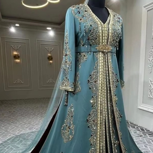 2025 @ Hermoso caftán Takchita gris argelino con vestido de velo con piedra adornada Perlas Dabka Bordado de cuentas de cristal - Product Image 1